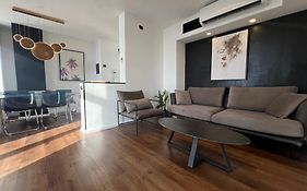 3Bedrooms Suite With Balcony And Shelter Yarkon15